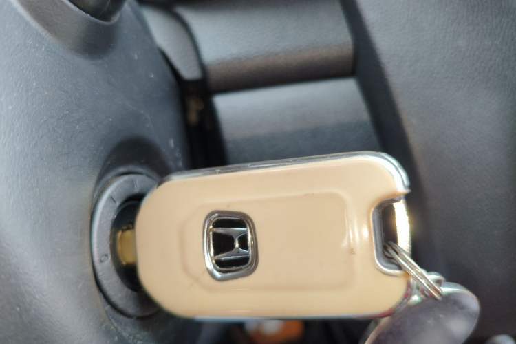 Used Honda Fit 2018 1.5L CVT Comfort Sunroof Version Vehicle Key