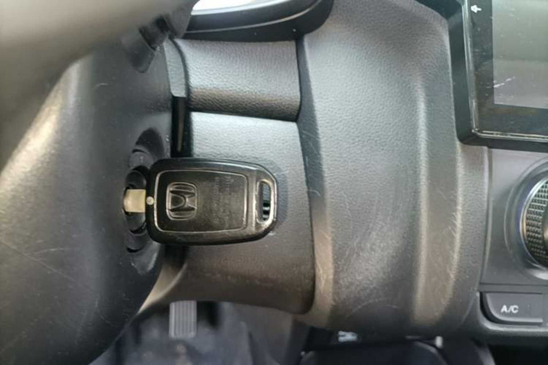 Used Honda Fit 2018 1.5L CVT Comfort Version Vehicle Key