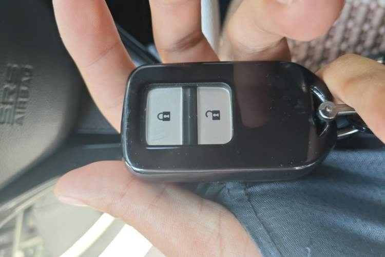 Used Honda Fit 2018 1.5L CVT Luxury Edition Vehicle Key
