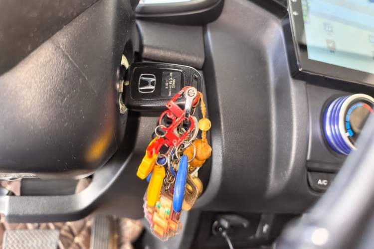 Used Honda Fit 2018 1.5L CVT Comfort Sunroof Version Vehicle Key