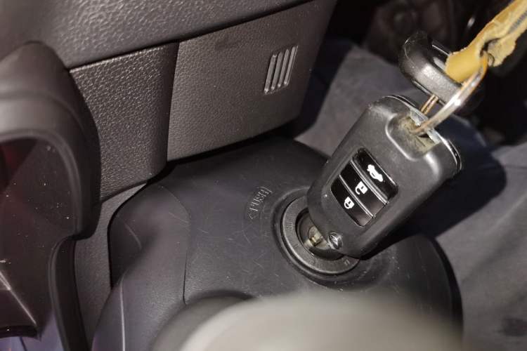 Used Honda Fit 2018 1.5L CVT Comfort Sunroof Version Vehicle Key