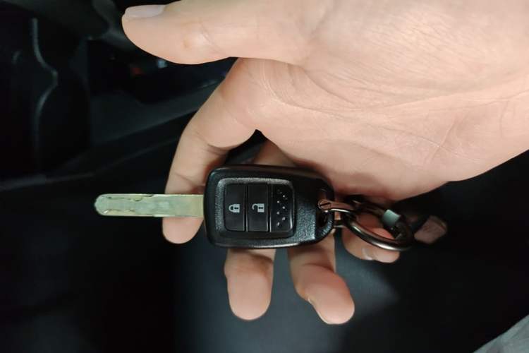 Used Honda Fit 2018 1.5L CVT Comfort Sunroof Version Vehicle Key
