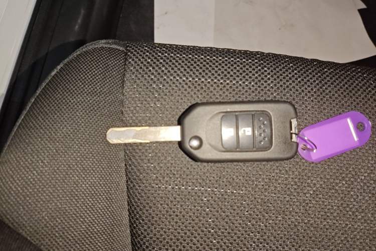 Used Honda Fit 2018 1.5L CVT Comfort Sunroof Version Vehicle Key
