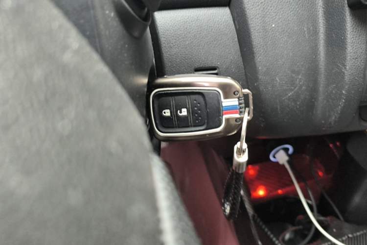 Used Honda Fit 2018 1.5L CVT Comfort Sunroof Version Vehicle Key