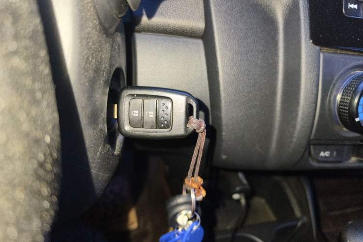 Used Honda Fit 2018 1.5L CVT Comfort Sunroof Version Vehicle Key