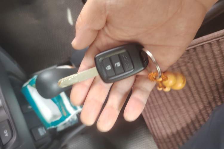 Used Honda Fit 2018 1.5L CVT Comfort Sunroof Version Vehicle Key