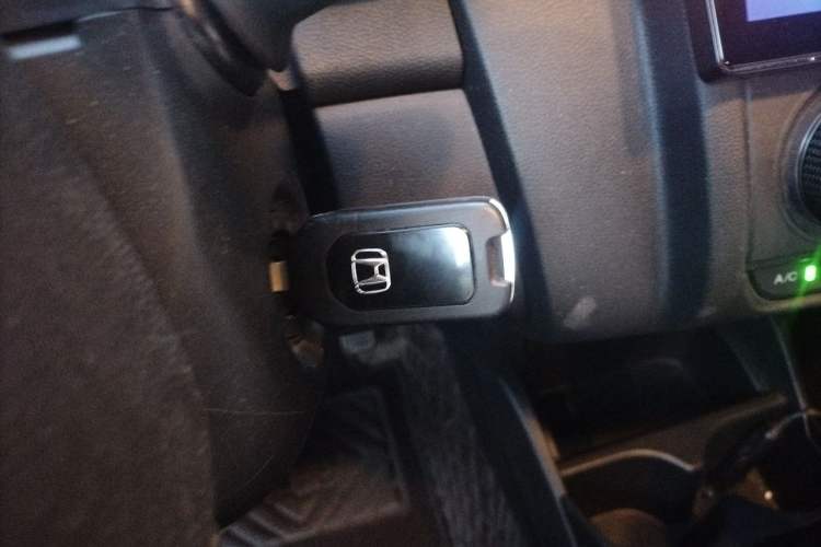 Used Honda Fit 2018 1.5L CVT Comfort Sunroof Version Vehicle Key