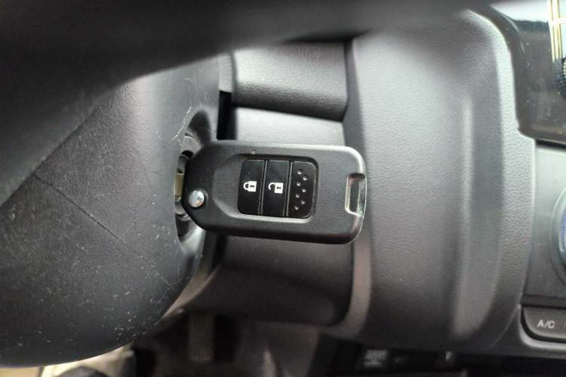 Used Honda Fit 2018 1.5L CVT Comfort Version Vehicle Key