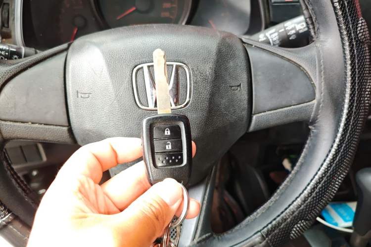 Used Honda Fit 2018 1.5L CVT Comfort Sunroof Version Vehicle Key