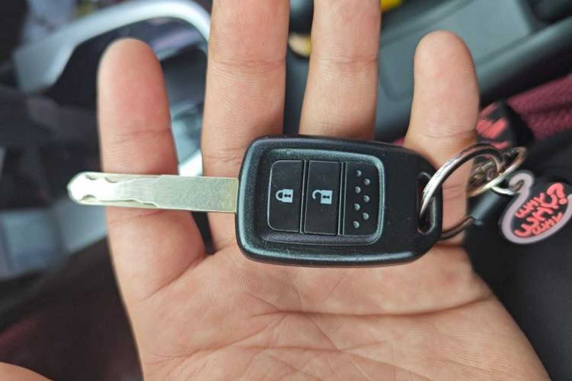Used Honda Fit 2018 1.5L CVT Trendy Sports Edition Vehicle Key