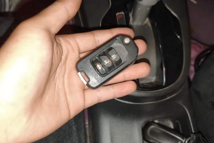 Used Honda Fit 2018 1.5L CVT Comfort Sunroof Version Vehicle Key
