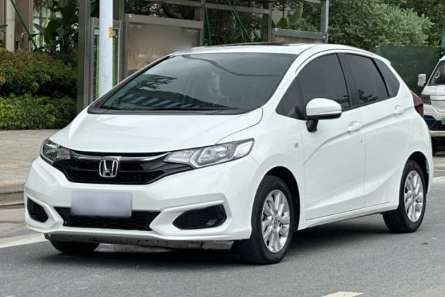 Used Honda Fit 2018 1.5L CVT Comfort Sunroof Version