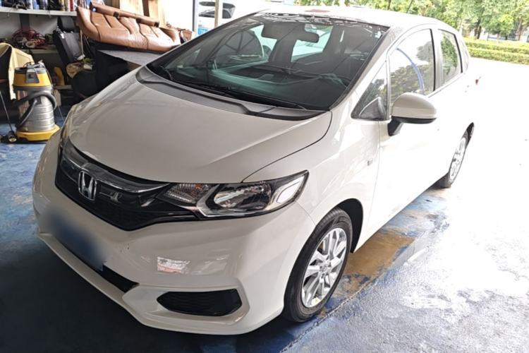Used Honda Fit 2018 1.5L CVT Comfort Sunroof Version Guazi used car, China used car export, Used car for sale, Used  cars, Cheapest cars for sale
