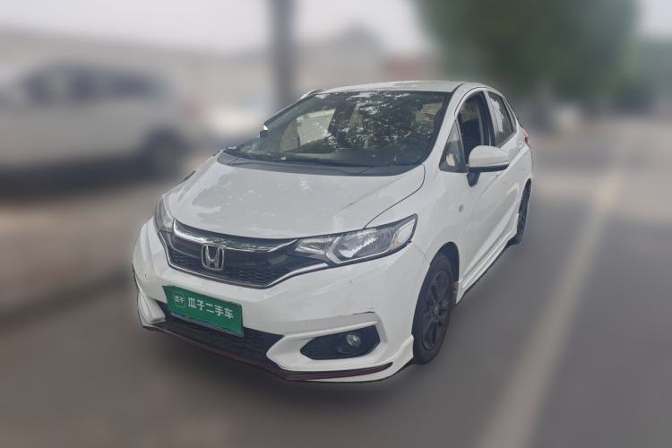 Used Honda Fit 2018 1.5L CVT Trendy Sports Edition Guazi used car, China used car export, Used car for sale, Used  cars, Cheapest cars for sale