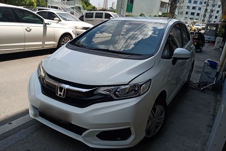 Used Honda Fit 2018 1.5L CVT Comfort Version Guazi used car, China used car export, Used car for sale, Used cars, Cheapest cars for sale