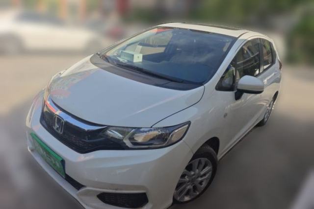 Used Honda Fit 2018 1.5L CVT Comfort Sunroof Version