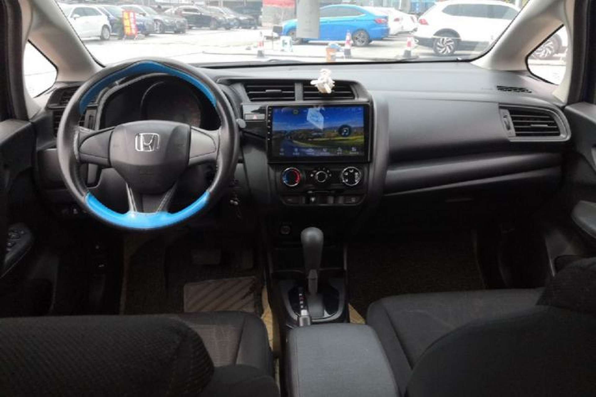 Used Honda Fit 2020 1.5L CVT Comfort Version Center Console