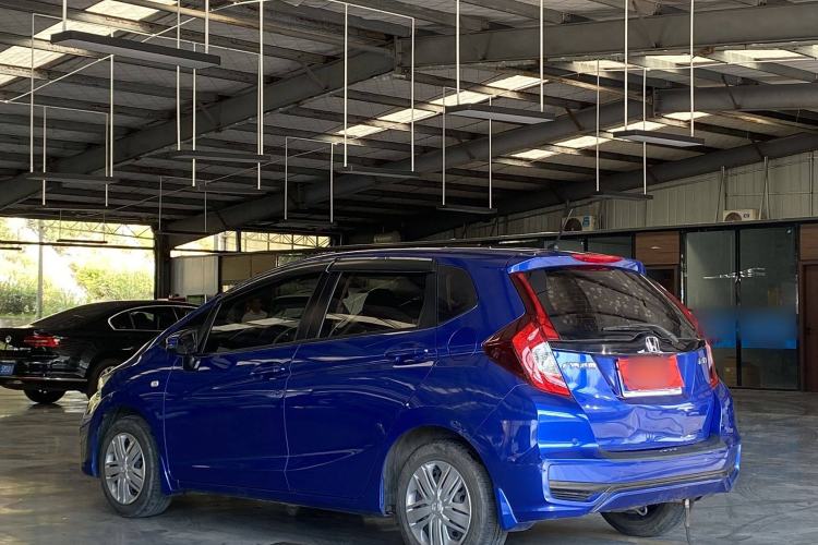 Used Honda Fit 2020 1.5L CVT Comfort Version Exterior 3