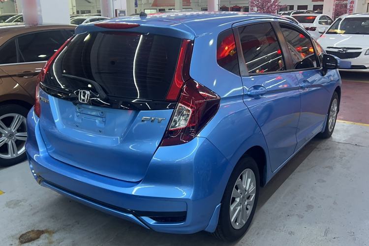 Used Honda Fit 2020 1.5L CVT Comfort Sunroof Version Exterior 3