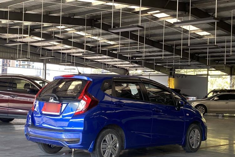 Used Honda Fit 2020 1.5L CVT Comfort Version Exterior 5