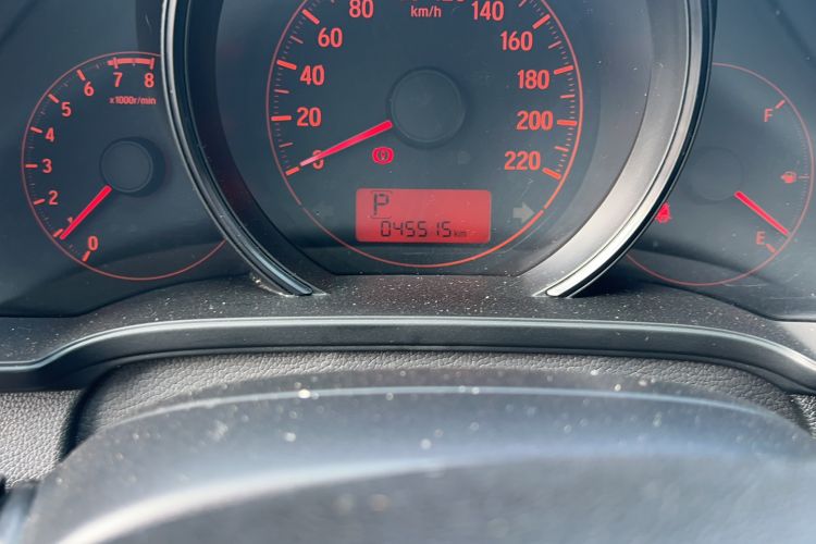 Used Honda Fit 2020 1.5L CVT Comfort Sunroof Version Odometer Close Up