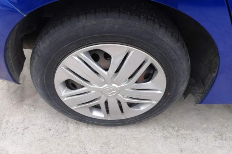 Used Honda Fit 2020 1.5L CVT Comfort Version Right Rear Wheel Hub
