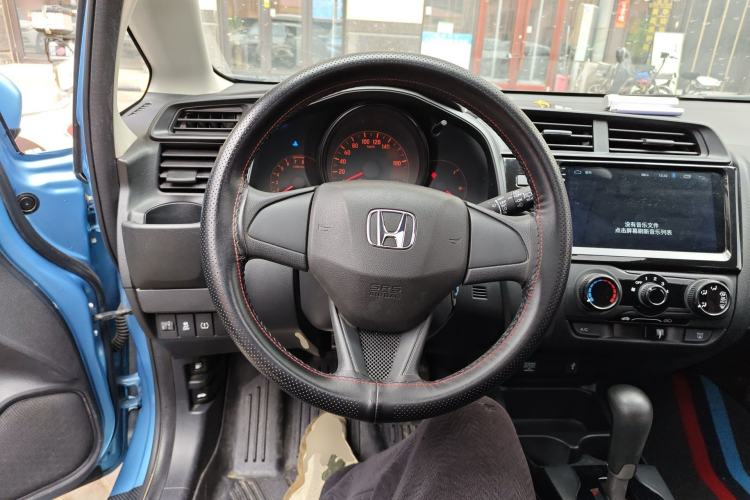 Used Honda Fit 2020 1.5L CVT Comfort Sunroof Version Steering Wheel
