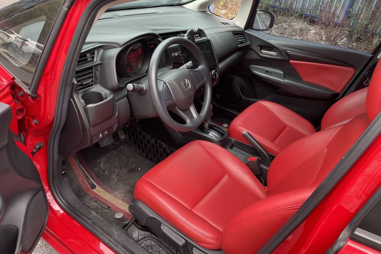Used Honda Fit 2020 1.5L CVT Comfort Sunroof Version Interior 4