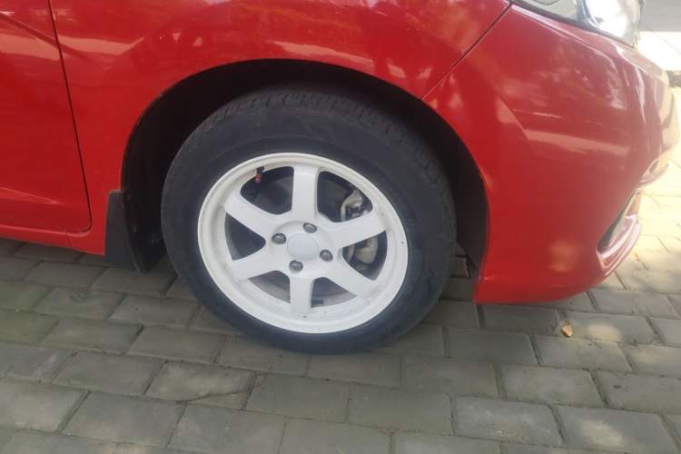 Used Honda Fit 2020 1.5L CVT Comfort Sunroof Version Right Front Wheel Hub