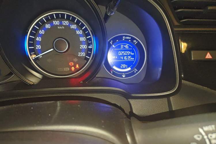 Used Honda Fit 2020 1.5L CVT Comfort Sunroof Version Odometer Close Up