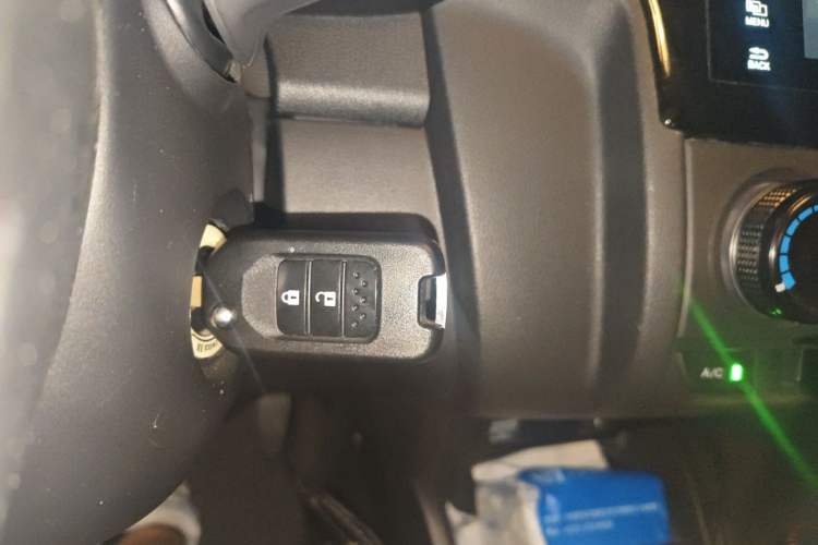 Used Honda Fit 2020 1.5L CVT Comfort Sunroof Version Vehicle Key