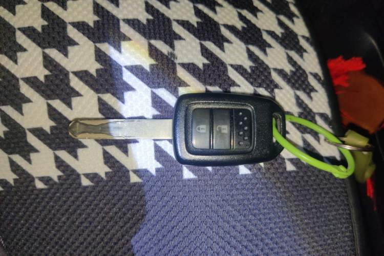 Used Honda Fit 2020 1.5L CVT Comfort Sunroof Version Vehicle Key