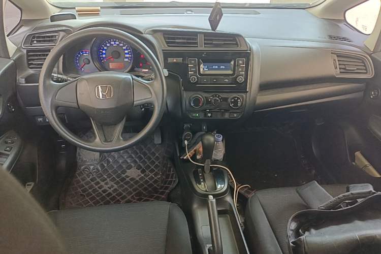 Used Honda Fit 2020 1.5L CVT Comfort Version Center Console
