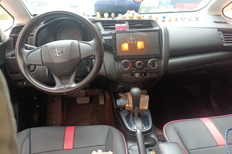 Used Honda Fit 2020 1.5L CVT Comfort Sunroof Version Center Console