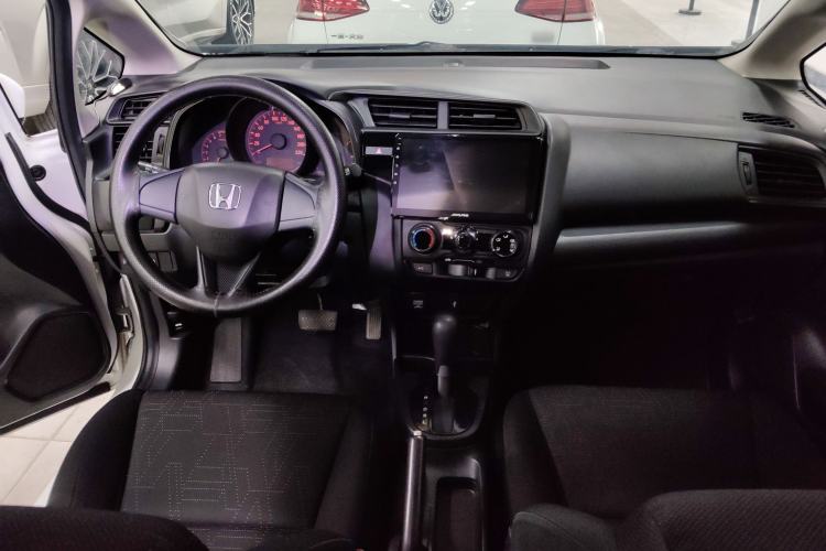 Used Honda Fit 2020 1.5L CVT Comfort Version Center Console