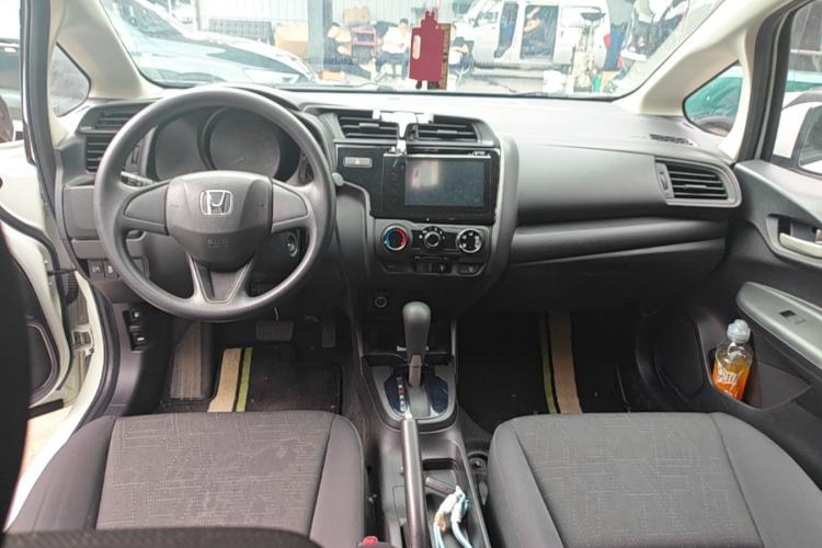 Used Honda Fit 2020 1.5L CVT Comfort Version Center Console