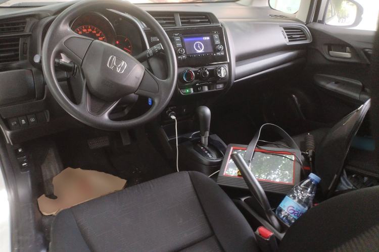 Used Honda Fit 2020 1.5L CVT Comfort Version Center Console