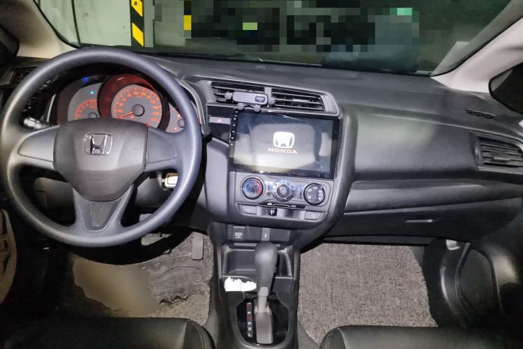 Used Honda Fit 2020 1.5L CVT Comfort Version Center Console