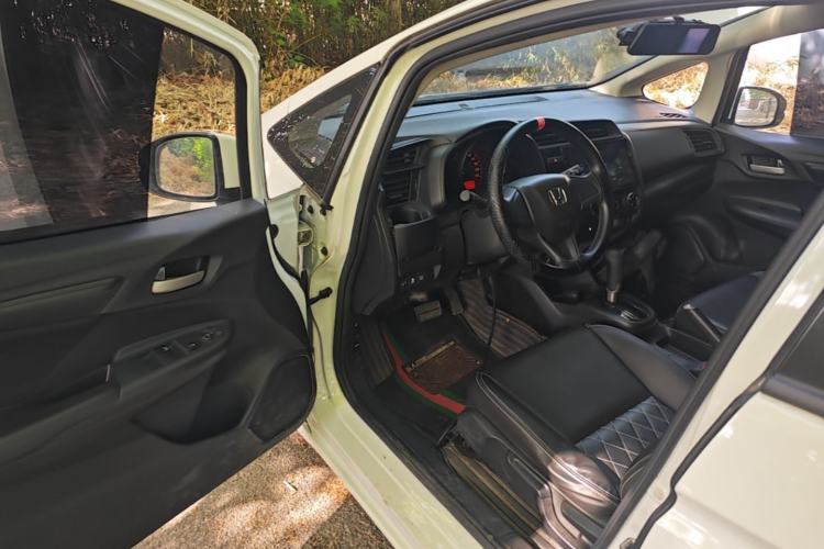 Used Honda Fit 2020 1.5L CVT Comfort Version Driver Seat