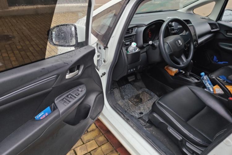 Used Honda Fit 2020 1.5L CVT Comfort Sunroof Version Driver Seat