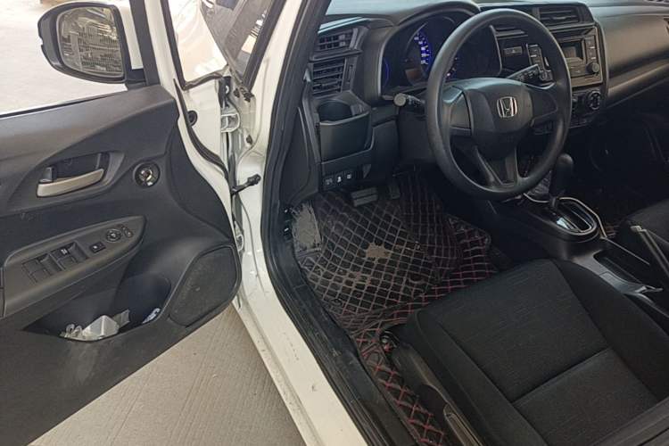 Used Honda Fit 2020 1.5L CVT Comfort Version Driver Seat