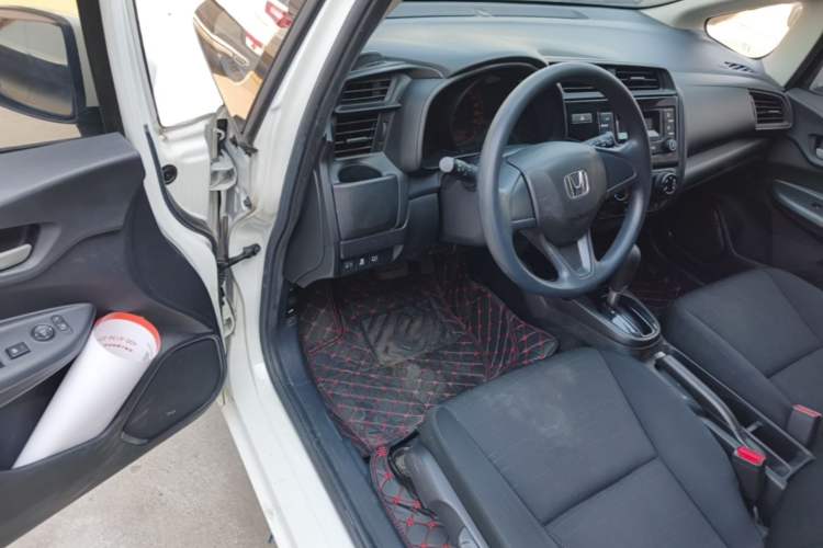 Used Honda Fit 2020 1.5L CVT Comfort Version Driver Seat