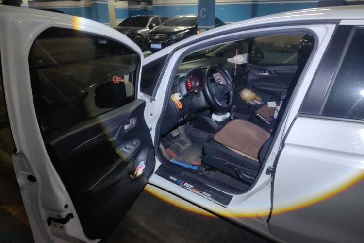 Used Honda Fit 2020 1.5L CVT Comfort Version Driver Seat