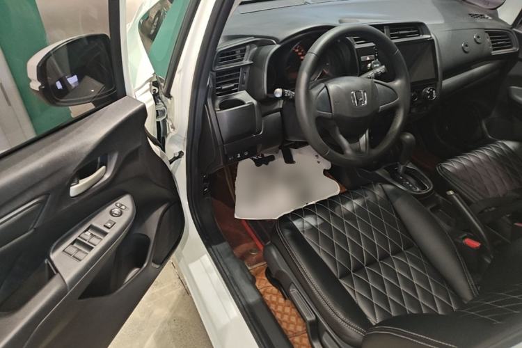 Used Honda Fit 2020 1.5L CVT Comfort Sunroof Version Driver Seat