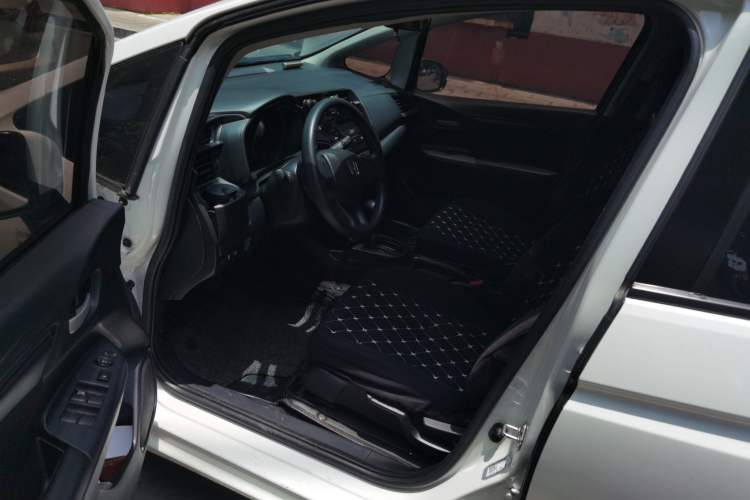 Used Honda Fit 2020 1.5L CVT Comfort Sunroof Version Driver Seat