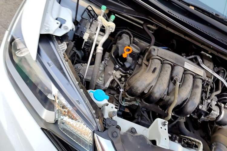 Used Honda Fit 2020 1.5L CVT Comfort Sunroof Version Engine Bay Right