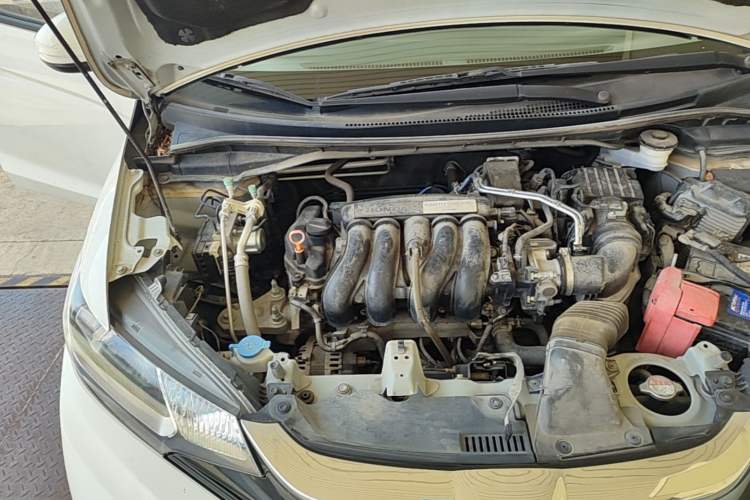 Used Honda Fit 2020 1.5L CVT Comfort Version Engine Bay Right