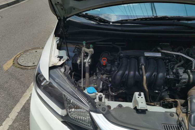 Used Honda Fit 2020 1.5L CVT Comfort Sunroof Version Engine Bay Right