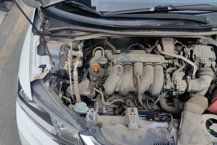 Used Honda Fit 2020 1.5L CVT Comfort Version Engine Bay Right