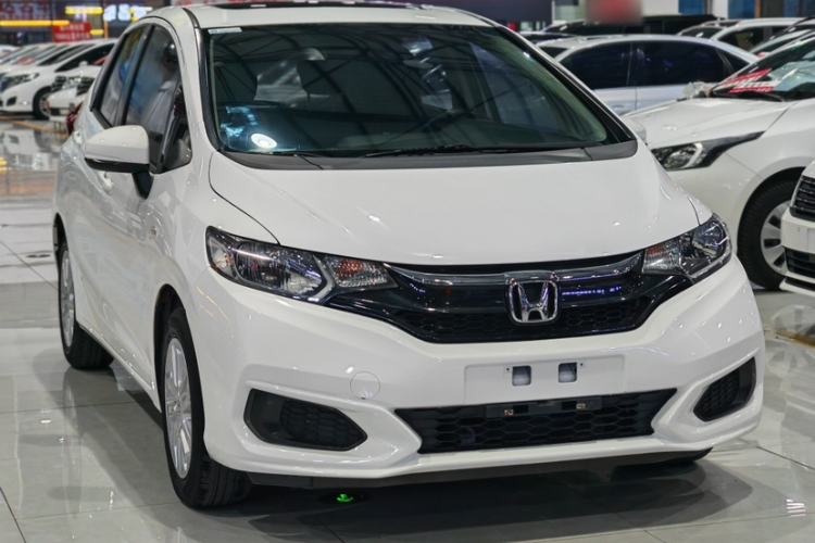 Used Honda Fit 2020 1.5L CVT Comfort Sunroof Version Exterior 2